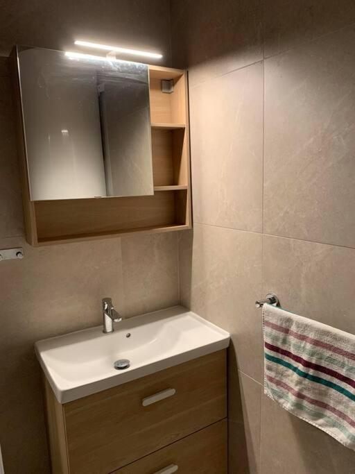 Grand Appartement - Nancy Centre - 2 Chambres 2 Lits Esterno foto